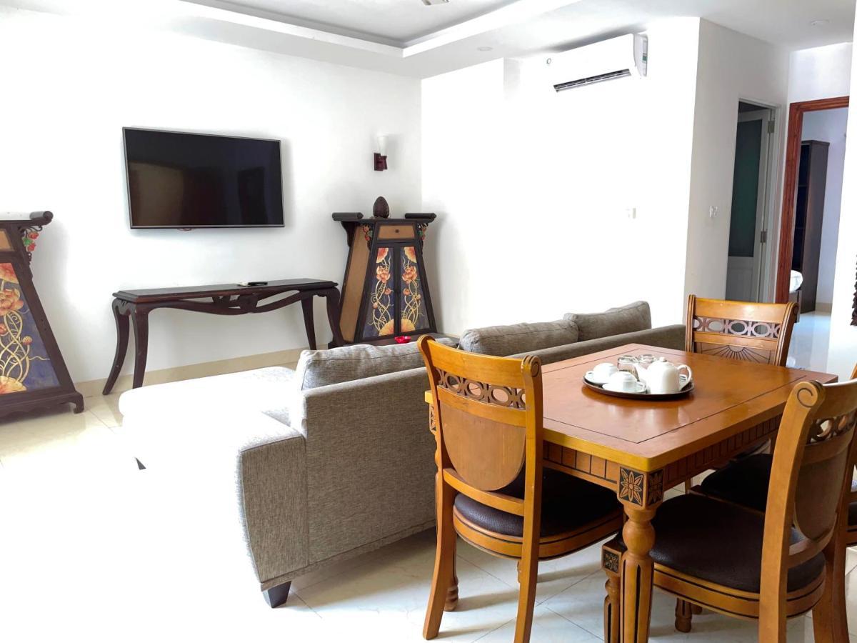 Boutique Hotel La Villa Nha Trang Bagian luar foto
