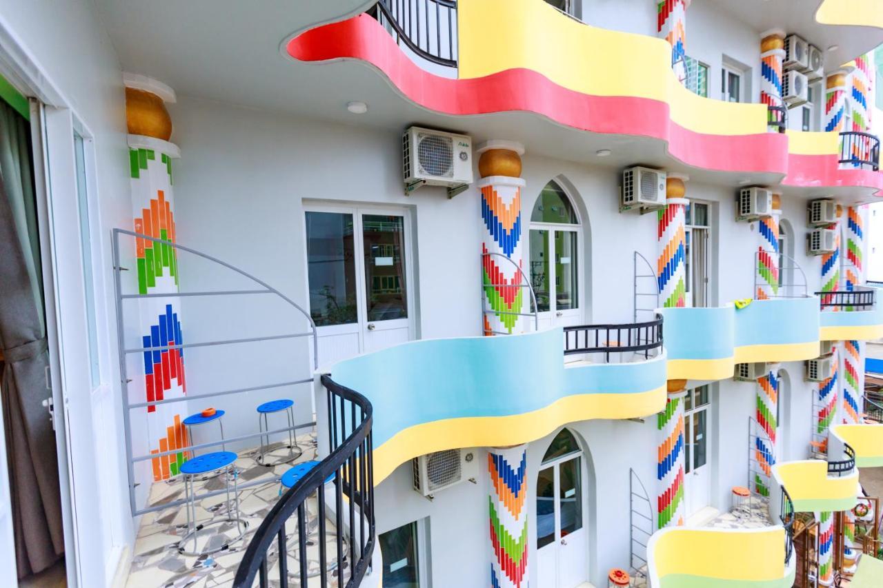 Boutique Hotel La Villa Nha Trang Bagian luar foto