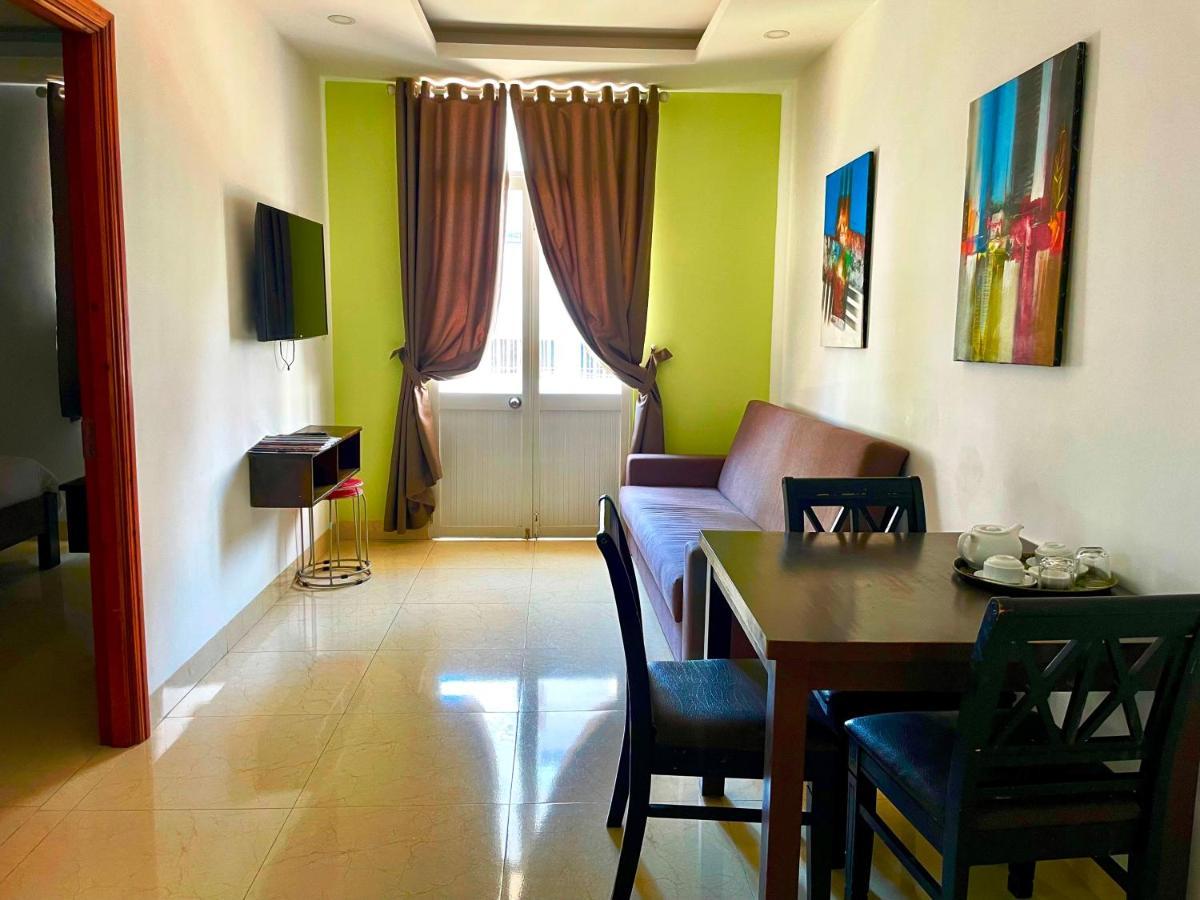 Boutique Hotel La Villa Nha Trang Bagian luar foto