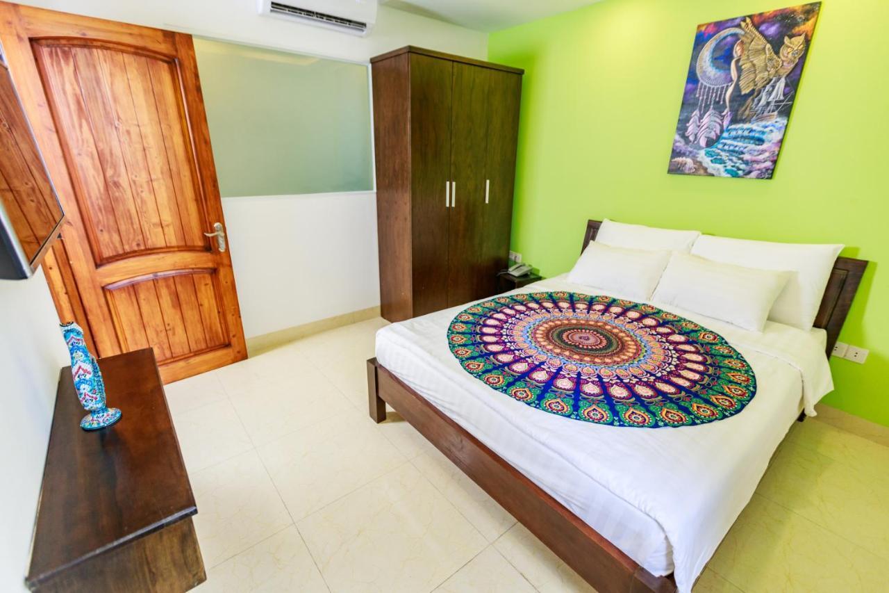 Boutique Hotel La Villa Nha Trang Bagian luar foto