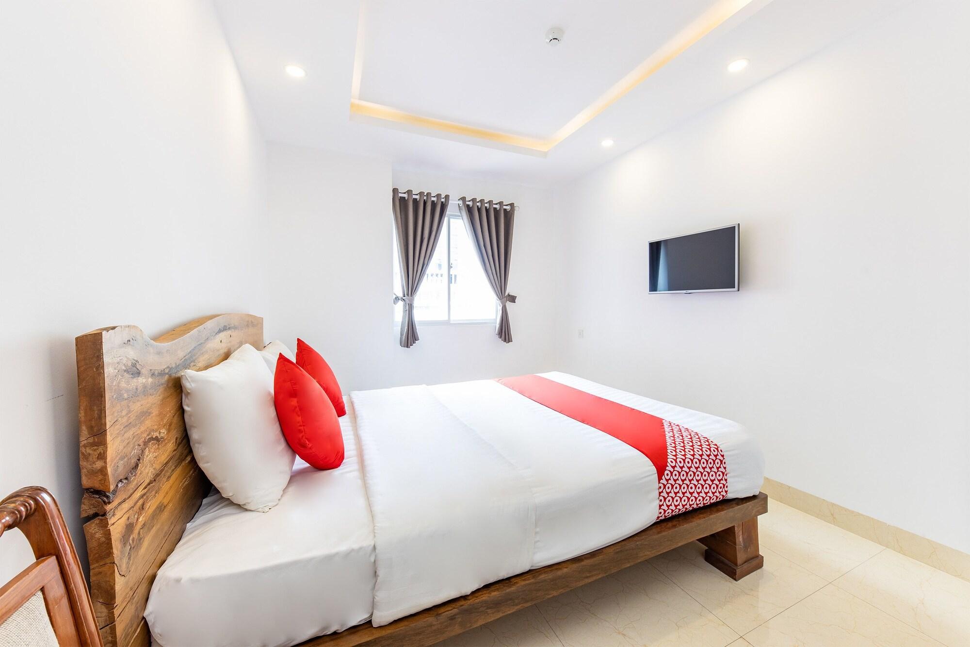 Boutique Hotel La Villa Nha Trang Bagian luar foto